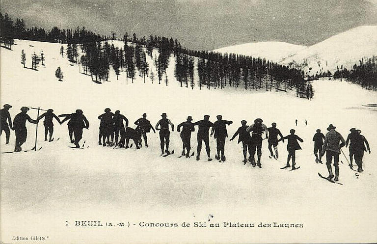 1. BEUIL (A.M.) - CONCOURS DE SKI AU PLATEAU DES LAUNES