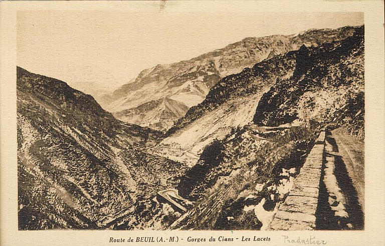 ROUTE DE BEUIL (A.-M.) - GORGES DU CIANS - LES LACETS