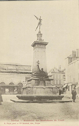 TROYES - Monument des Bienfaiteurs de l'Aube