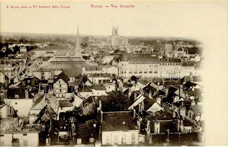 TROYES - Vue Générale