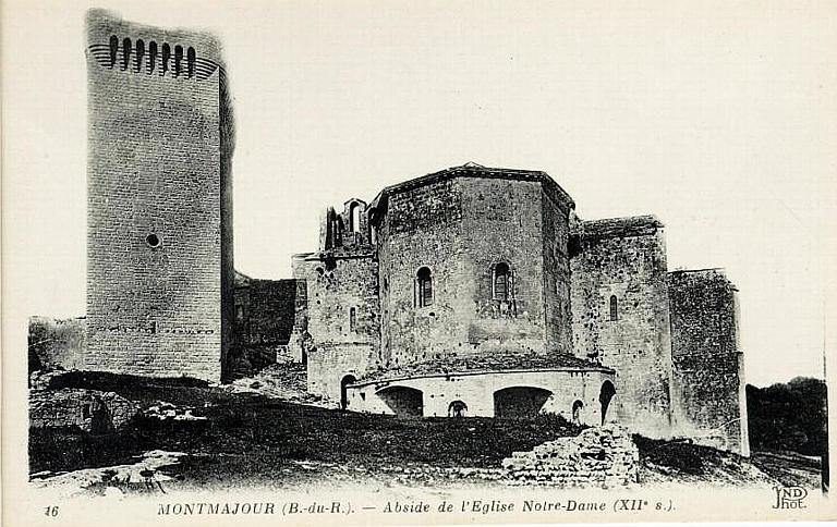 16 MONTMAJOUR. -ABSIDE DE L'EGLISE NOTRE-DAME (XIIe S)