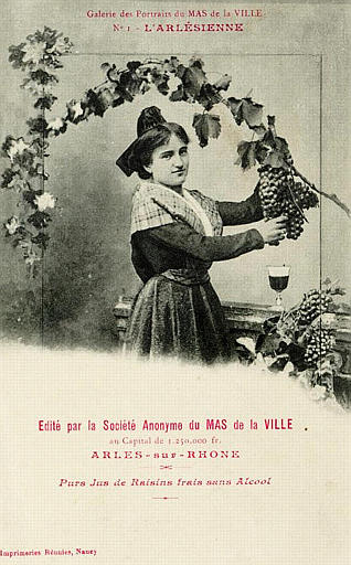 Galerie de Portraits du MAS de la VILLE / N° 1 L'ARLESIENNE