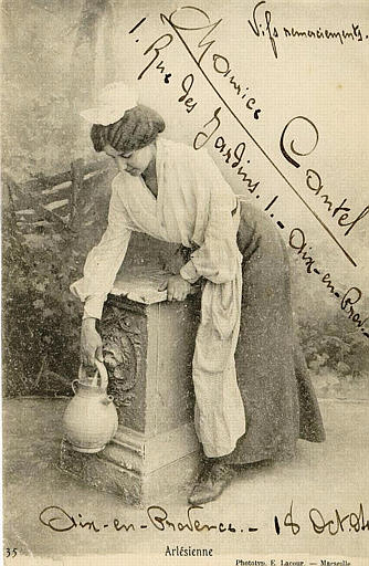 35 ARLESIENNE