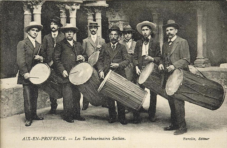 AIX-EN-PROVENCE - LES TAMBOURINAIRES SESTIAN