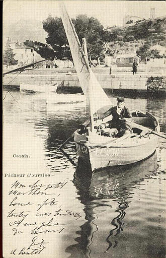 CASSIS - PECHEUR D'OURSIN