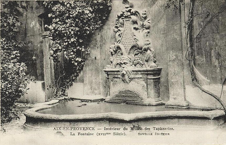 AIX-EN-PROVENCE - Intérieur du Musée des Tapisseries. / La Fontaine (XVIIme siècle)