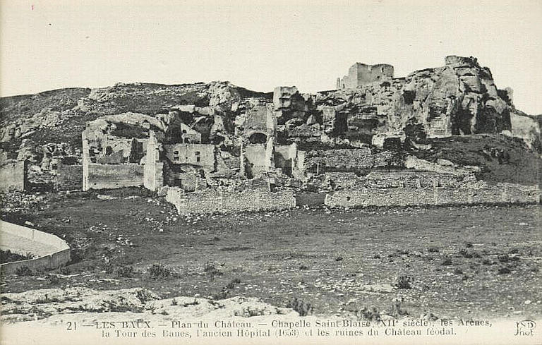 21 - LES BAUX. - Plan du Château. - Chapelle [...] du Château féodal
