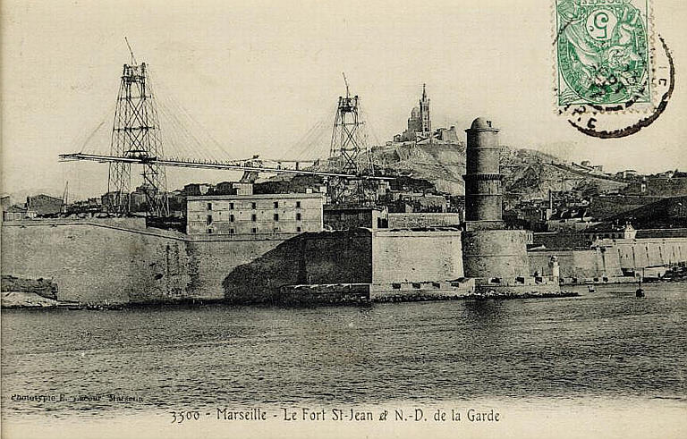 3500 - Marseille - Le Fort St-Jean et N.-D; de la Garde