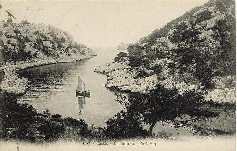 1667 - Cassis - Calanque de Port-Pin (en bas au centre)