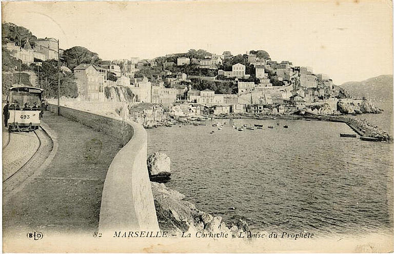 82 MARSEILLE - La Corniche - L'Anse du Prophète
