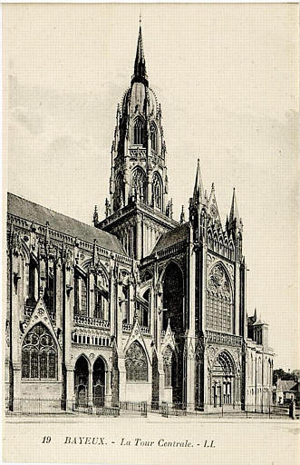 19 BAYEUX - LA TOUR CENTRALE