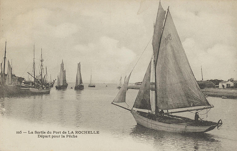105 LA SORTIE DU PORT DE LA ROCHELLE - DEPART POUR LA PECHE