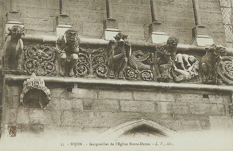 35. - DIJON. - GARGOUILLES DE L'EGLISE NOTRE-DAME