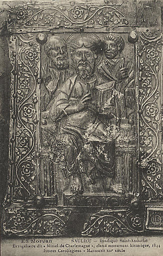 EN MORVAN - SAULIEU - BASILIQUE SAINT-ANDOCHE - EVANGELIAIRE DIT 'MISSEL DE CHARLEMAGNE', CLASSE MONUMENT HISTORIQUE, 1844. IVOIRES CAROLINGIENS - MANUSCRIT DU XIIE SIECLE