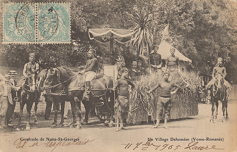 CAVALCADE DE NUITS-ST-GEORGES - UN VILLAGE DAHOMEEN (VOSNE-ROMANEE)