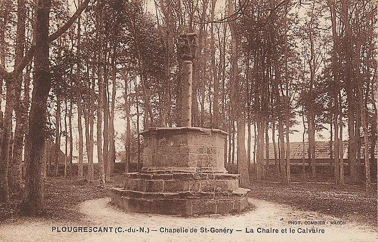 PLOUGRESCANT (C.-DU-N.) - CHAPELLE DE ST-GONERY - LA CHAIRE ET LE CALVAIRE