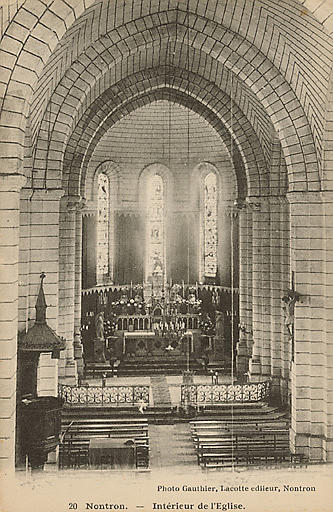 20 NONTRON - INTERIEUR DE L'EGLISE