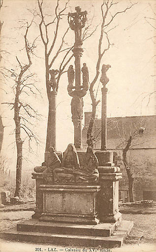 301 LAZ - CALVAIRE DU XVIE SIECLE