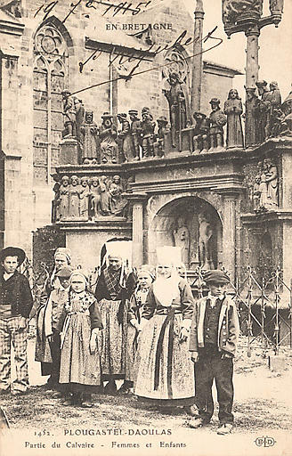 1452 - PLOUGASTEL-DAOULAS - PARTIE DU CALVAIRE - FEMMES ET ENFANTS