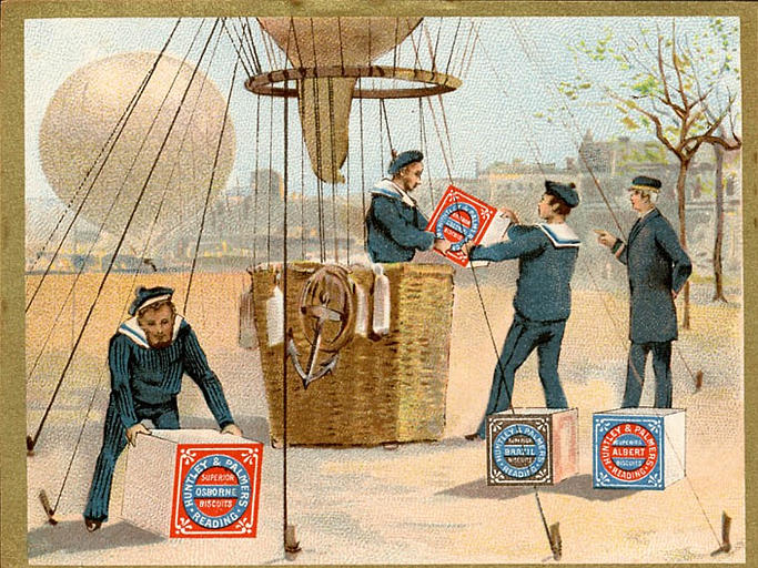 Trois marins chargent un ballon ; l'aéronaute regarde. (titre d'origine)