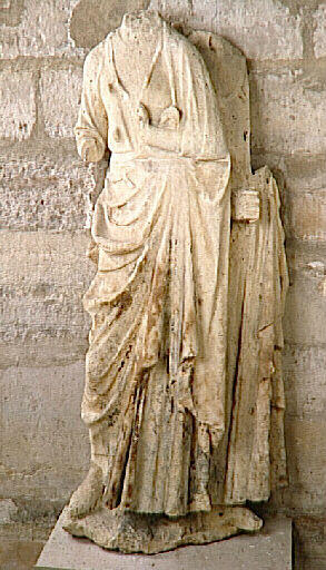 statue : Les Rois Mages (cathédrale Notre-Dame de Paris)