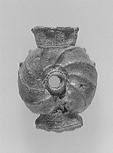 AMPOULE DE PELERINAGE AUX ARMES DE FRANCE