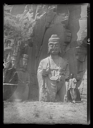[Henan] Ho-nan. Kong hien [Gongxian], les temples des grottes dans le roc, Che k'ou sseu [Shikusi]