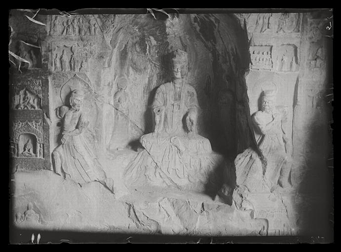 [Henan]. Long-men [Longmen], grotte S, paroi du nord