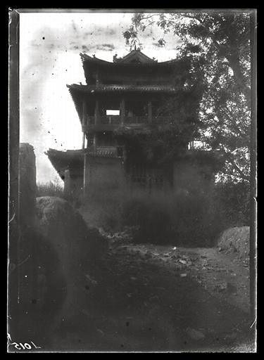 [Shaanxi]. Si-ngan fou [Xi'anfu], le temple taoïste Ying-hiang kouan [Yingxiangguan]