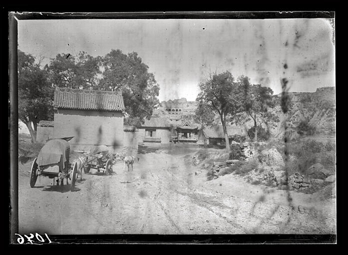 [Shanxi]. Après Ling-che hien [Lingshixian]