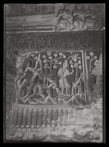 [Shanxi]. Yun-kang [Yungang], grotte n°2, scène non identifiée DECV mission Edouard CHAVANNES 1907