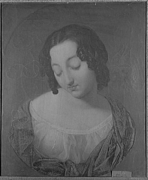 Jeune Femme en buste, baissant les yeux