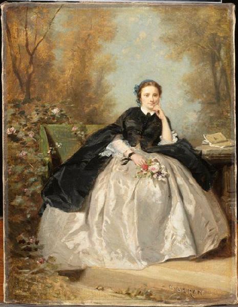 Portrait de jeune femme dans un parc