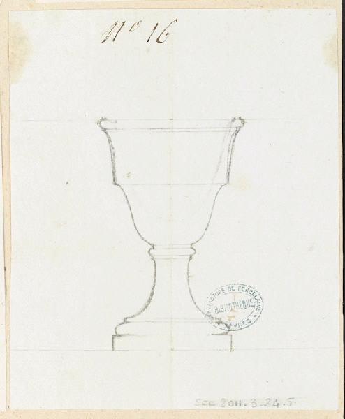 Coquetier à pied