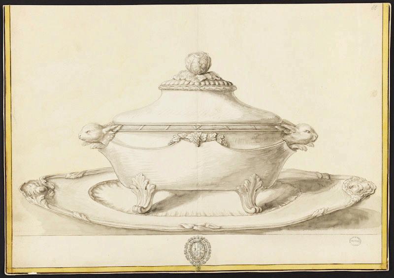 Soupière et plateau