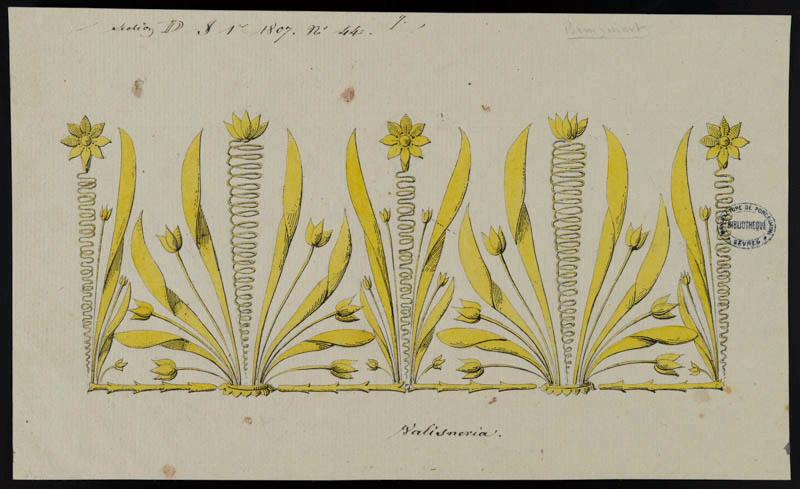 Eléments décoratifs [Ornement, frise fleurs]