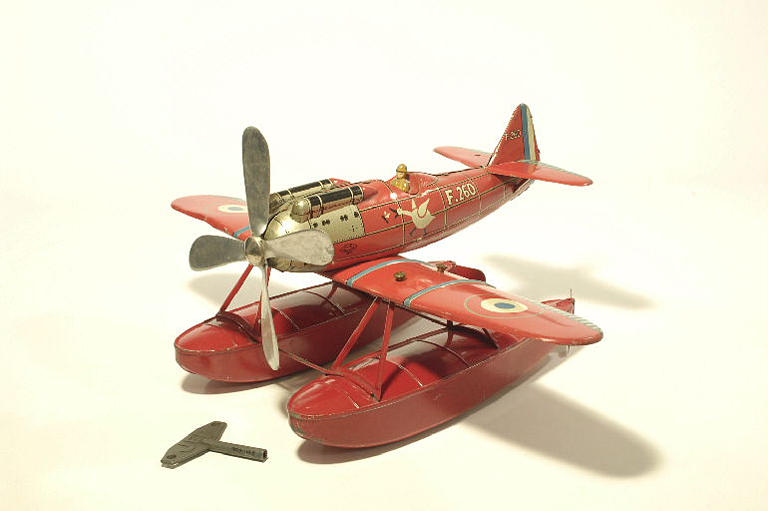 Hydravion F260