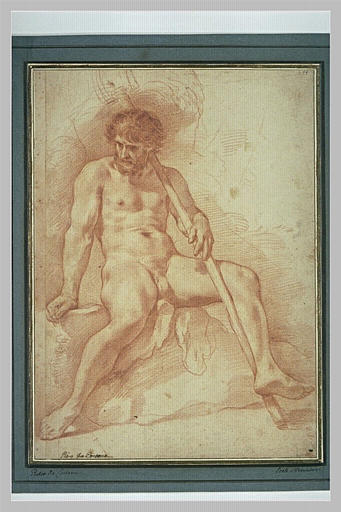 Homme nu, assis, les jambes écartées, un bâton dans la main gauche