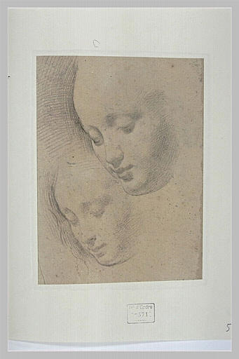 Deux têtes de femme, de trois quarts, les yeux baissés