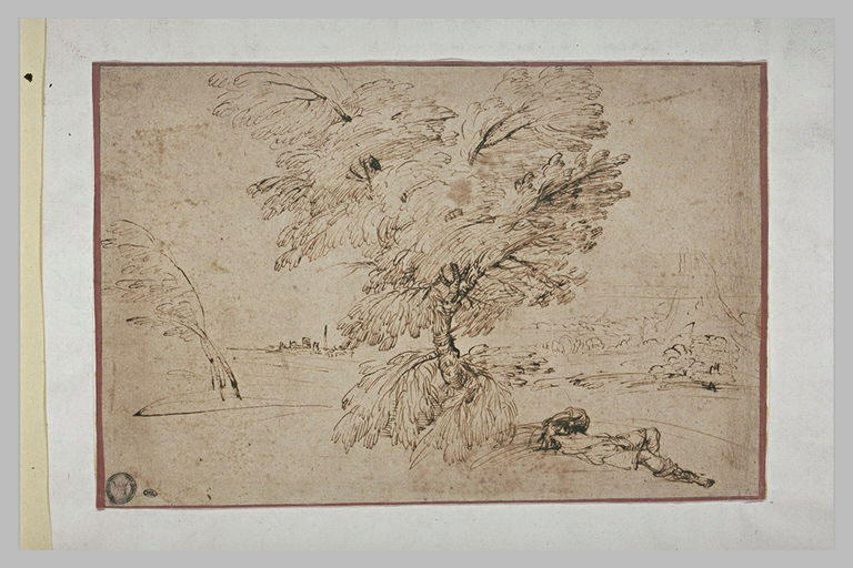 Homme étendu sous un arbre, dans un paysage avec un mont et une ville
