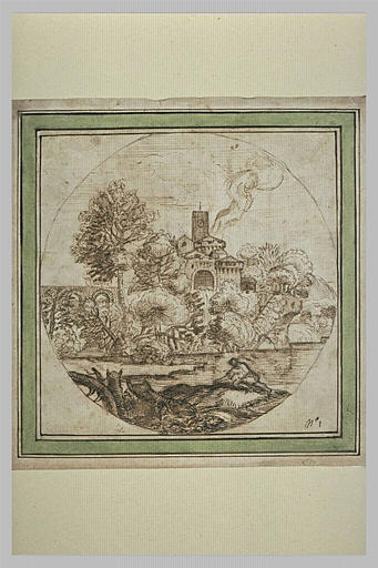 Fabrique fortifiée, parmi les arbres, avec un aqueduc, vue d'un étang