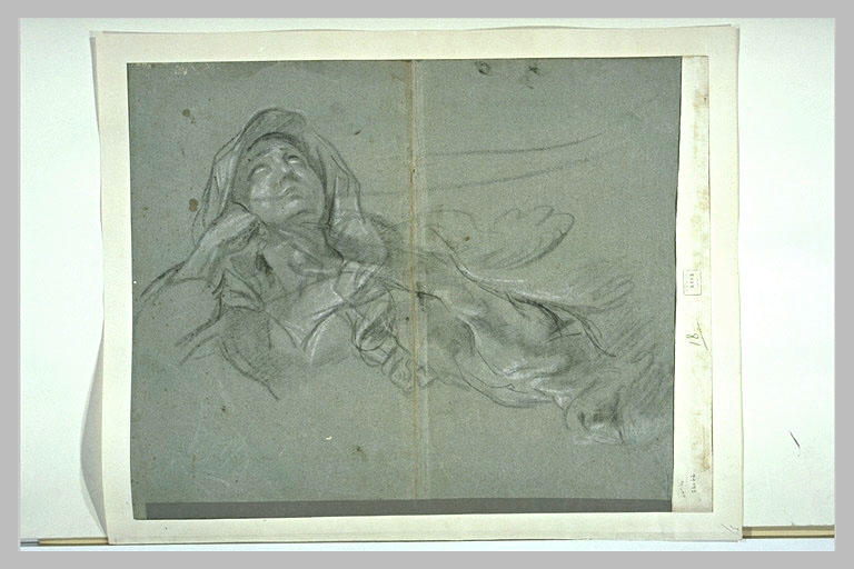 Femme, vue en buste, regardant au ciel : Vierge (?)