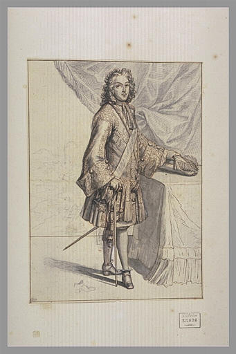 Un seigneur de la cour debout près d'une table, tourné à droite