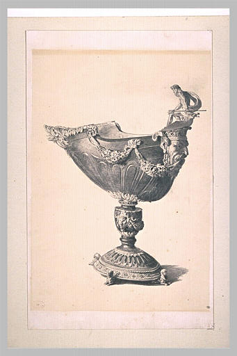 Une coupe en forme de vaisseau