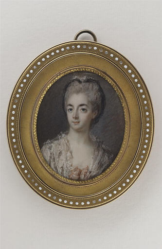 Portrait de dame coiffée de dentelle noire