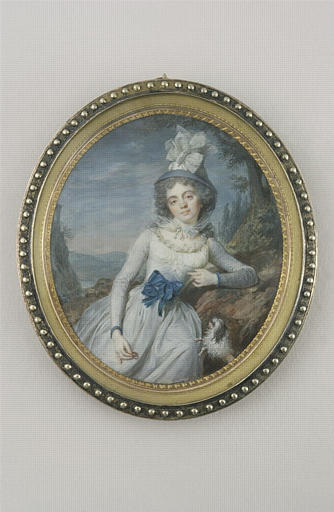 Jeune femme tenant un anneau