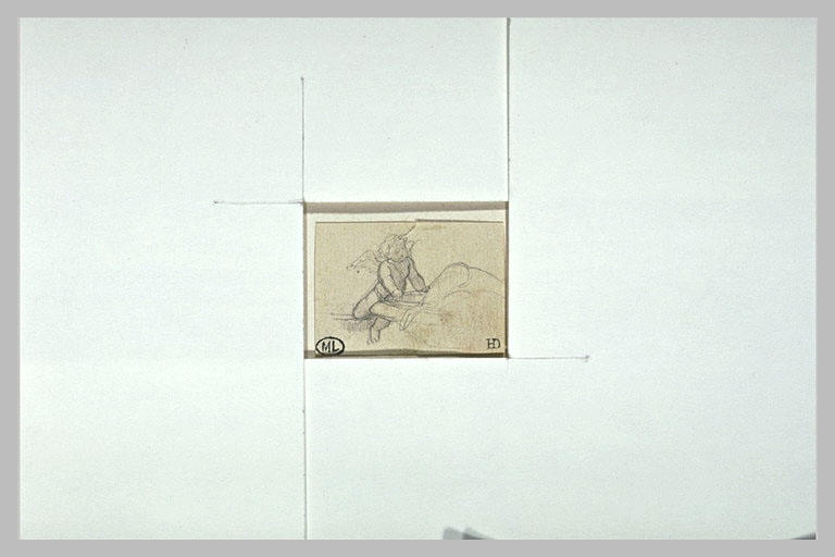 Petit amour s'appuyant au rebord d'une vasque