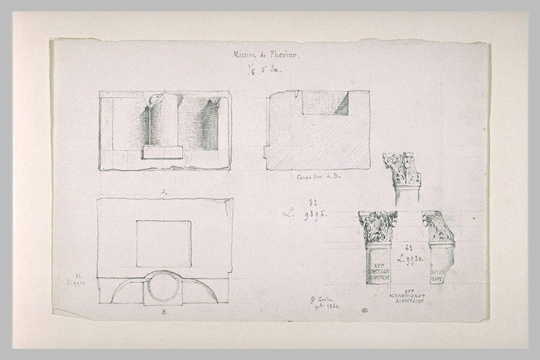 Etudes d'une colonne encastrée dans une niche, et de chapiteaux