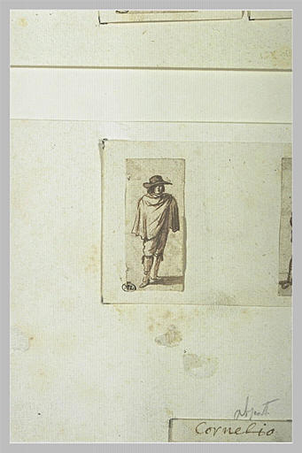 Jeune seigneur de trois quarts et, au fond, deux bâtiments