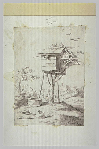 Un pigeonnier sur piliers en bois